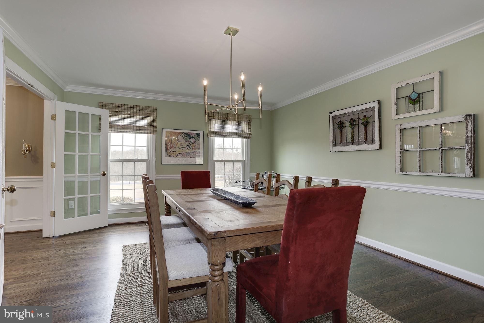 22010 Foxlair Road Gaithersburg, MD 20882 - Photo 11 of 30 Dining Room