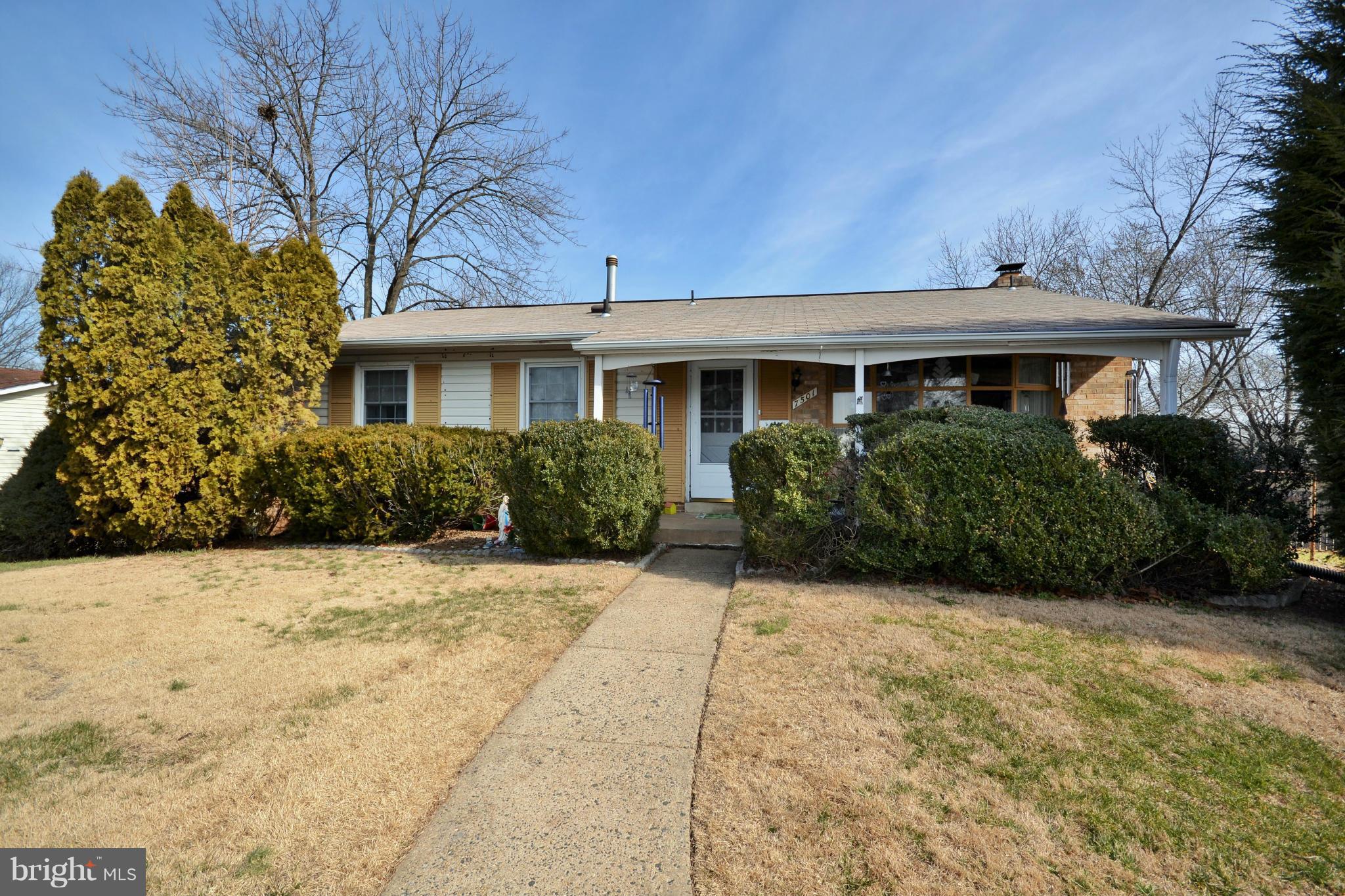7501 Castle Road Manassas, VA 20109 - Photo 2 of 2 Exterior (Front)