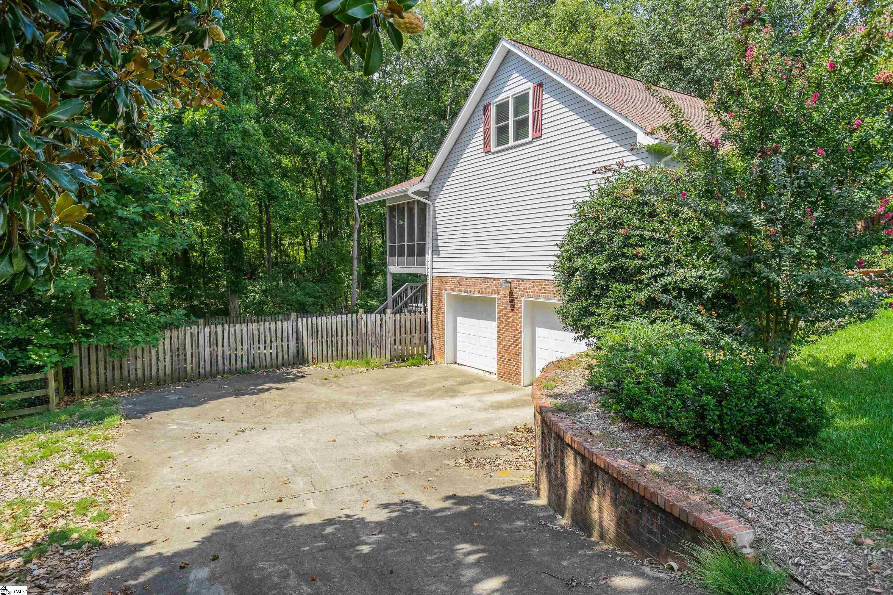240 Hardwood Road Greenville, SC 29607 - Photo 24 of 30 Gallery Image 24