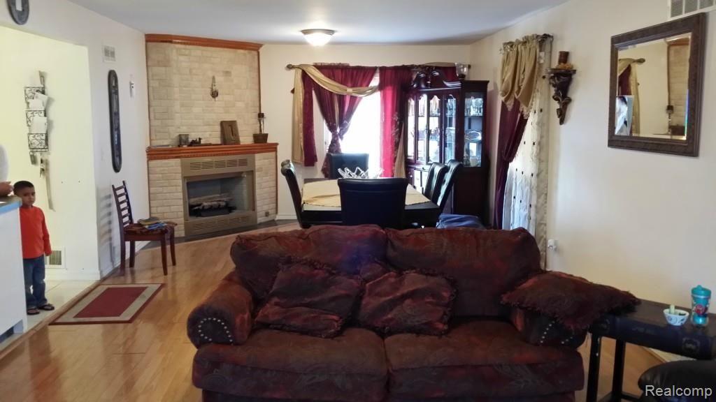 6525 Miller Road Dearborn, MI 48126 - Photo 3 of 4 MILLER-3.jpg