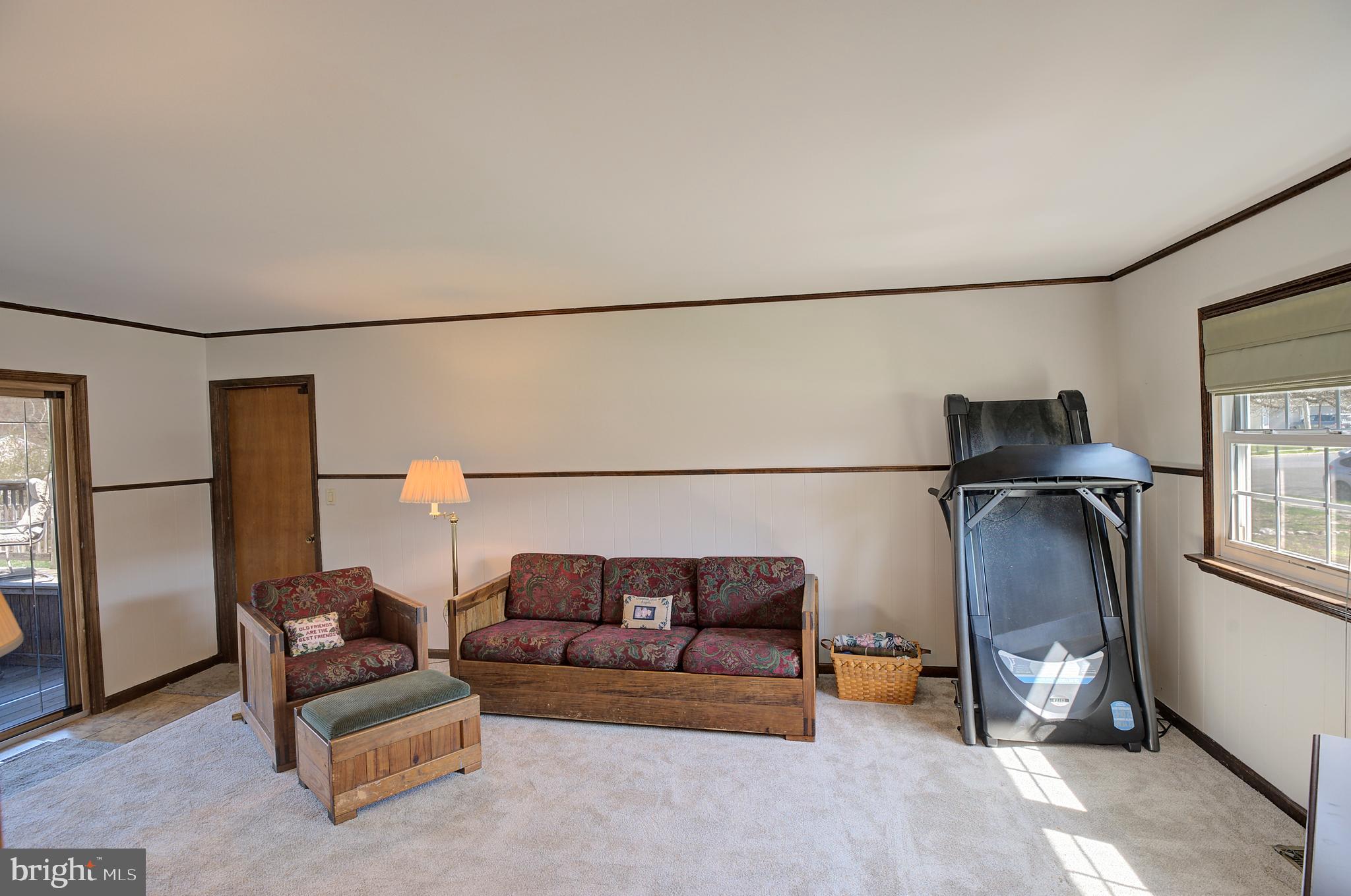 24 Bennington Road Bordentown, NJ 08505 - Photo 13 of 30 Family Room