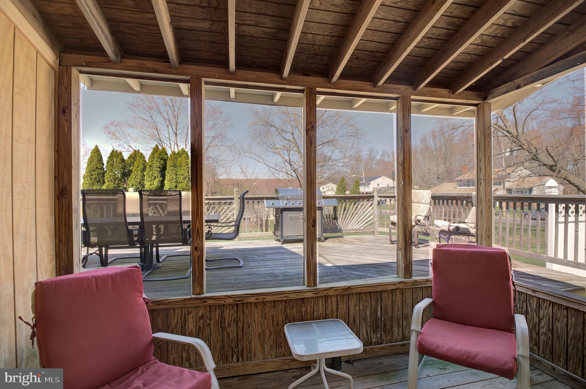 24 Bennington Road Bordentown, NJ 08505 - Photo 25 of 30 Screened Porch