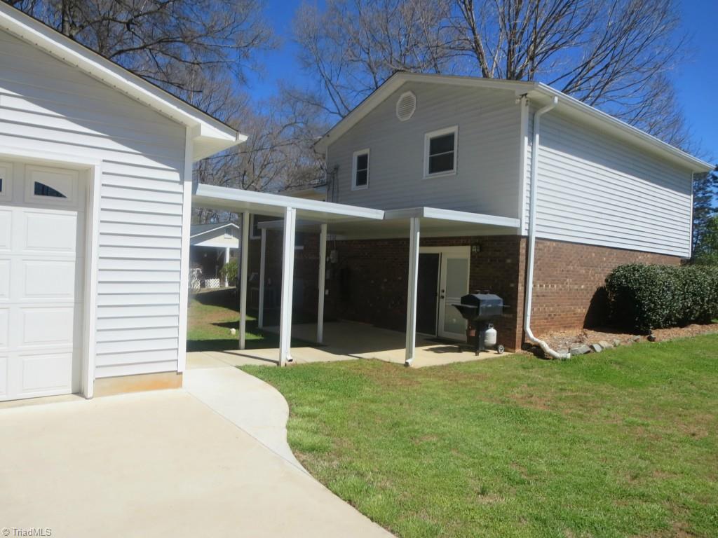 1021 Hunt Road Lexington, NC 27292 - Photo 3 of 17 Gallery Image 3