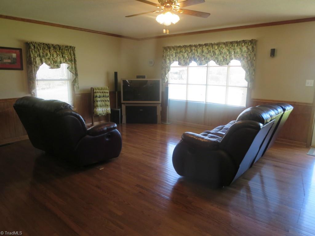 1021 Hunt Road Lexington, NC 27292 - Photo 6 of 17 Gallery Image 6