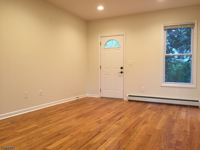 27 Broad Street Flemington, NJ 08822 - Photo 3 of 14