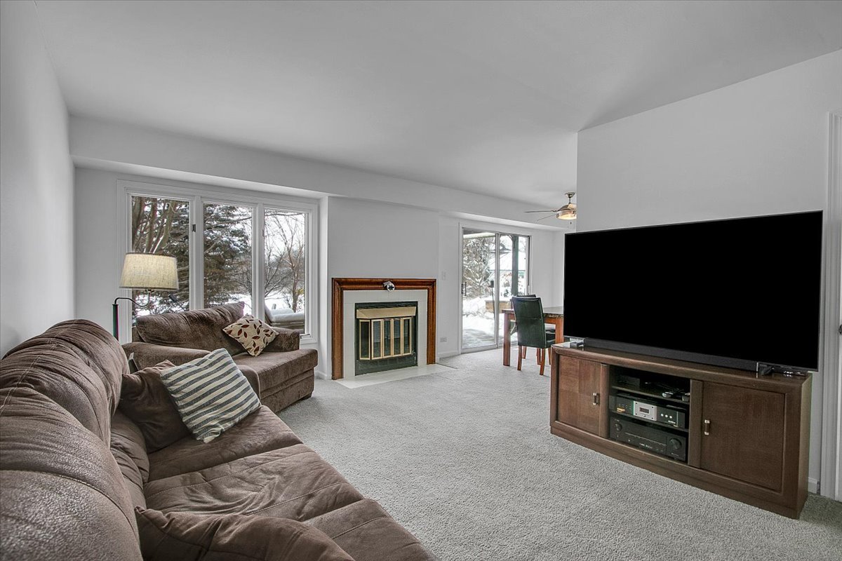 1537 Lighthouse Drive Naperville, IL 60565 - Photo 6 of 41