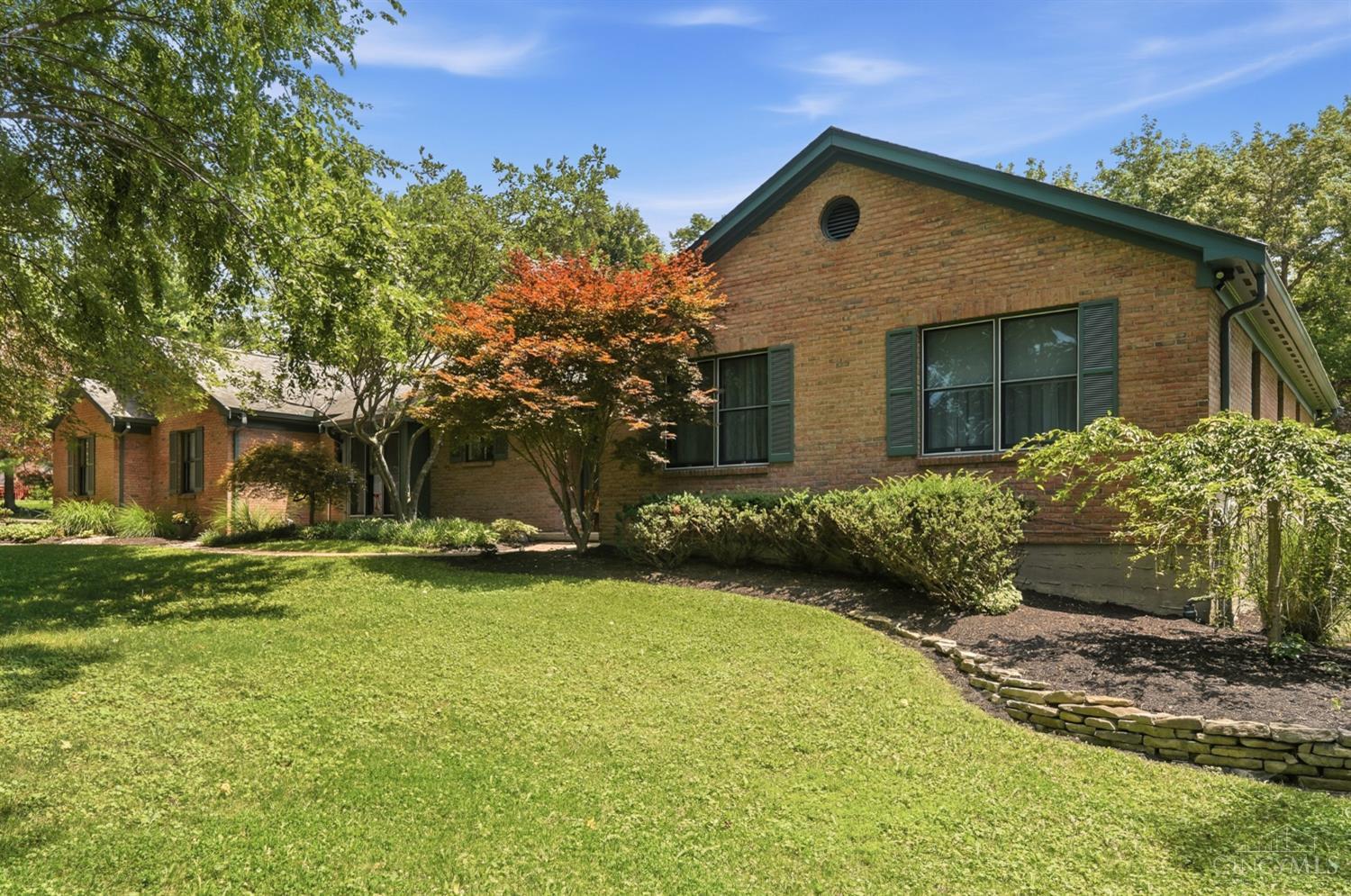 5355 Boomer Road Cincinnati, OH 45247 - Photo 2 of 52 Gallery Image 2