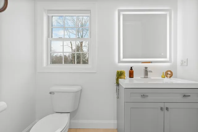 $899,000 | 420 Old New Ipswich Road, Rindge, NH 03461