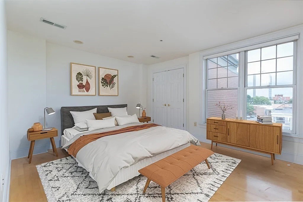 1306 Columbia Road, Unit 5A Boston, MA 02127 - Photo 5 of 9