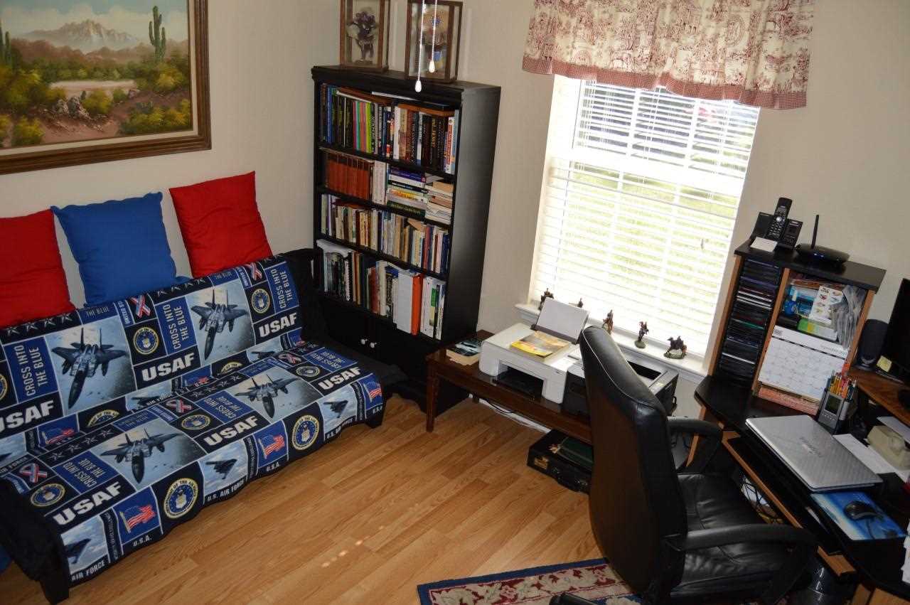 6804 Oser Road Milton, FL 32570 - Photo 25 of 45 Currently used as an Office