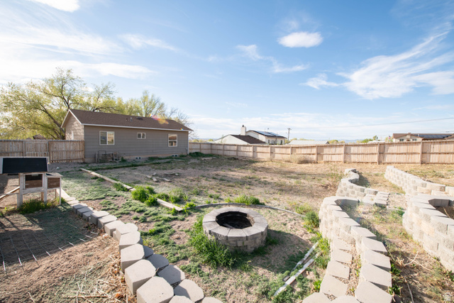4766 Mule Train Drive Enoch, UT 84721 - Photo 24 of 41
