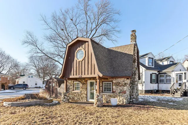 $179,000 | 608 North Grandview Boulevard, Waukesha, WI 53188