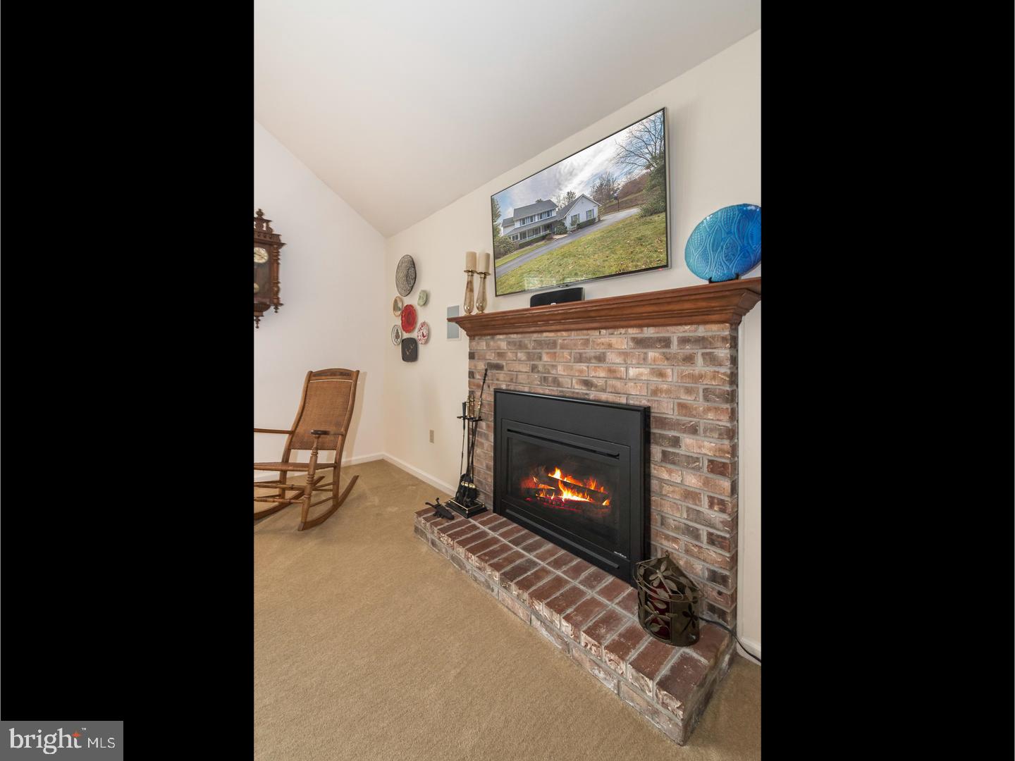 3324 Goodley Road Garnet Valley, PA 19060 - Photo 11 of 25 Family Room
