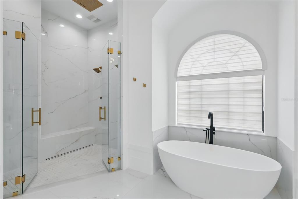 9259 Tibet Pointe Circle Windermere, FL 34786 - Photo 27 of 70