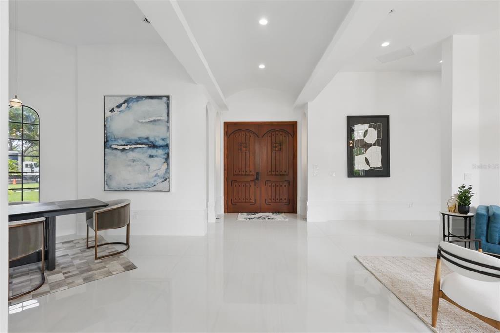 9259 Tibet Pointe Circle Windermere, FL 34786 - Photo 7 of 70