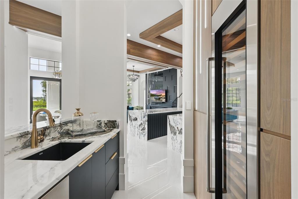 9259 Tibet Pointe Circle Windermere, FL 34786 - Photo 10 of 70