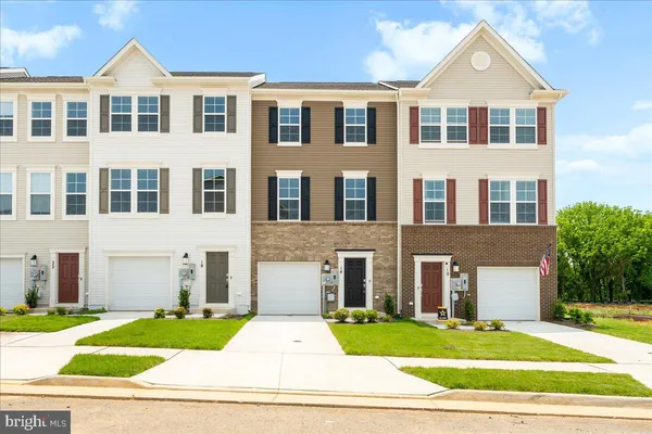 $2,100 | 14 Telluride Way, Charles Town, WV 25414