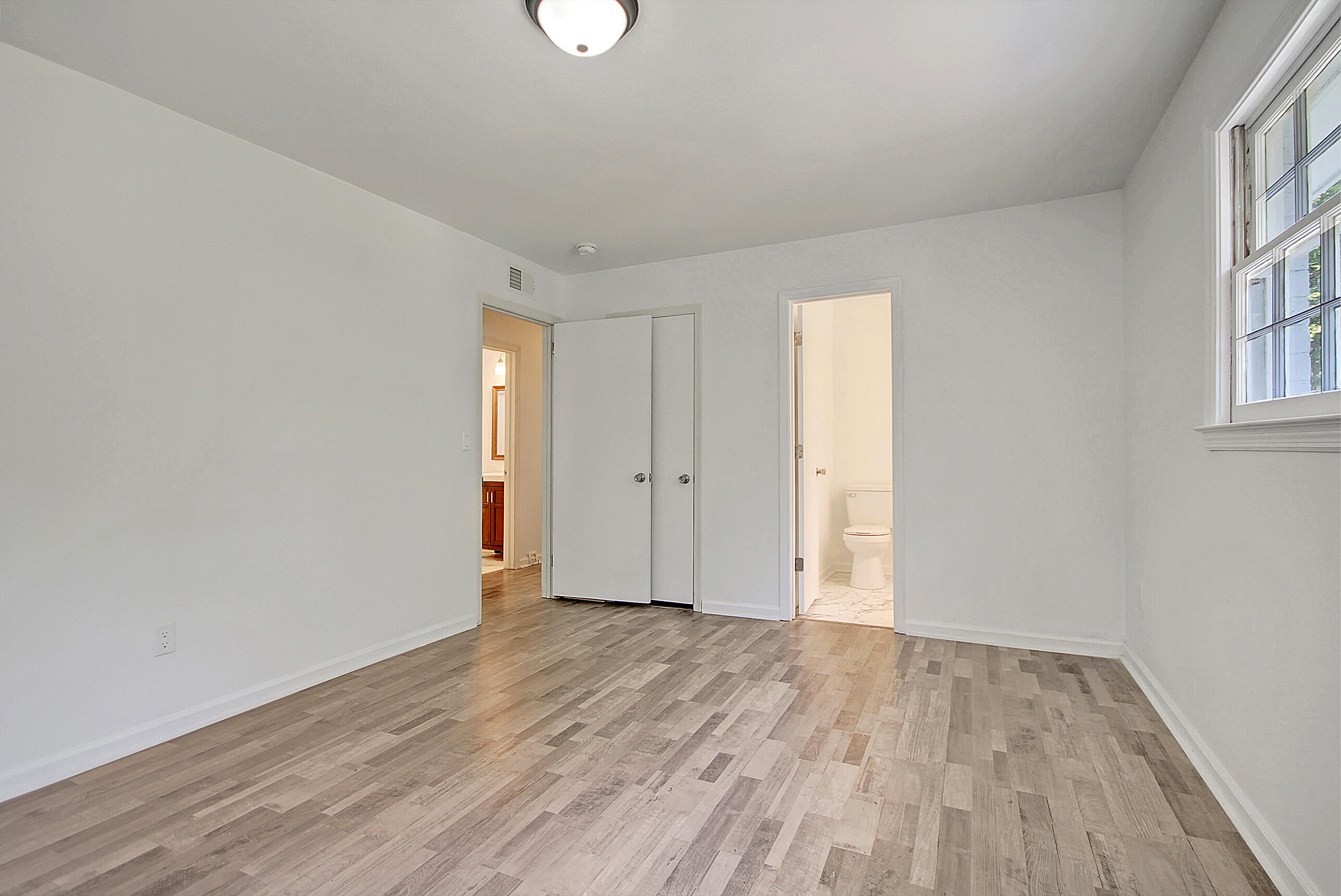 1026 Yeamans Hall Road Hanahan, SC 29410 - Photo 32 of 47 CREM_1026 Yeamans Hall_038