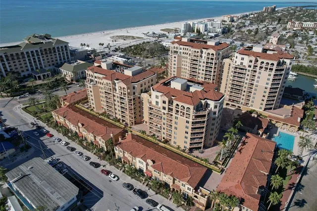 $9,000 | 501 Mandalay Avenue, Unit 309, Clearwater Beach, FL 33767