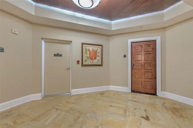 $9,000 | 501 Mandalay Avenue, Unit 309, Clearwater Beach, FL 33767