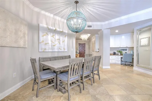 $9,000 | 501 Mandalay Avenue, Unit 309, Clearwater Beach, FL 33767