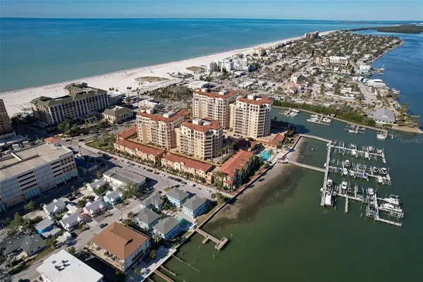 $9,000 | 501 Mandalay Avenue, Unit 309, Clearwater Beach, FL 33767