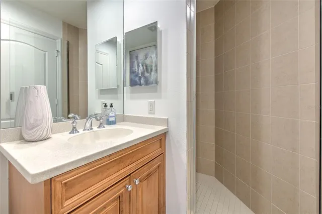 $9,000 | 501 Mandalay Avenue, Unit 309, Clearwater Beach, FL 33767