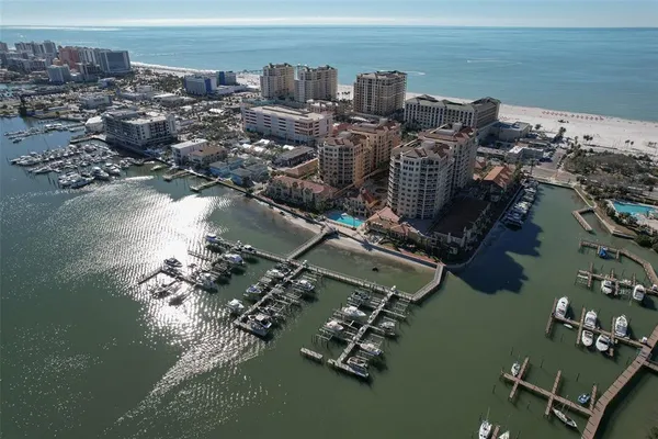 $9,000 | 501 Mandalay Avenue, Unit 309, Clearwater Beach, FL 33767
