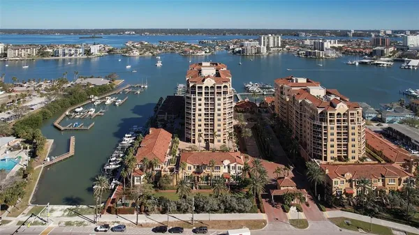 $9,000 | 501 Mandalay Avenue, Unit 309, Clearwater Beach, FL 33767