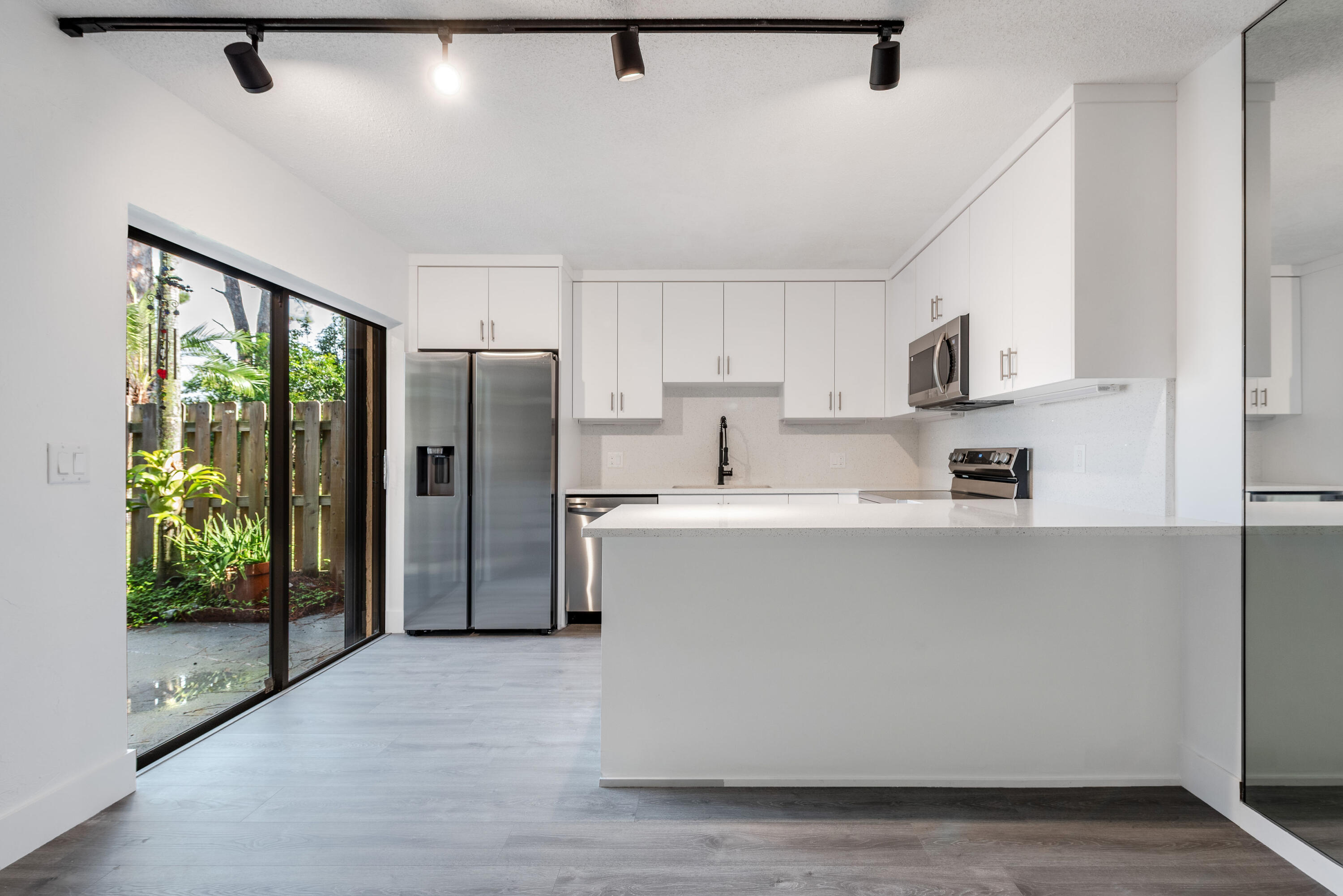 471 Kirk Road, Unit D West Palm Beach, FL 33406 - Photo 13 of 30 471KirkRd-8