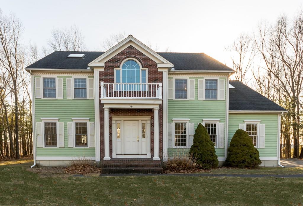 39 Chicory Road Westford, MA 01886 - Photo 1 of 25 Gallery Image 1