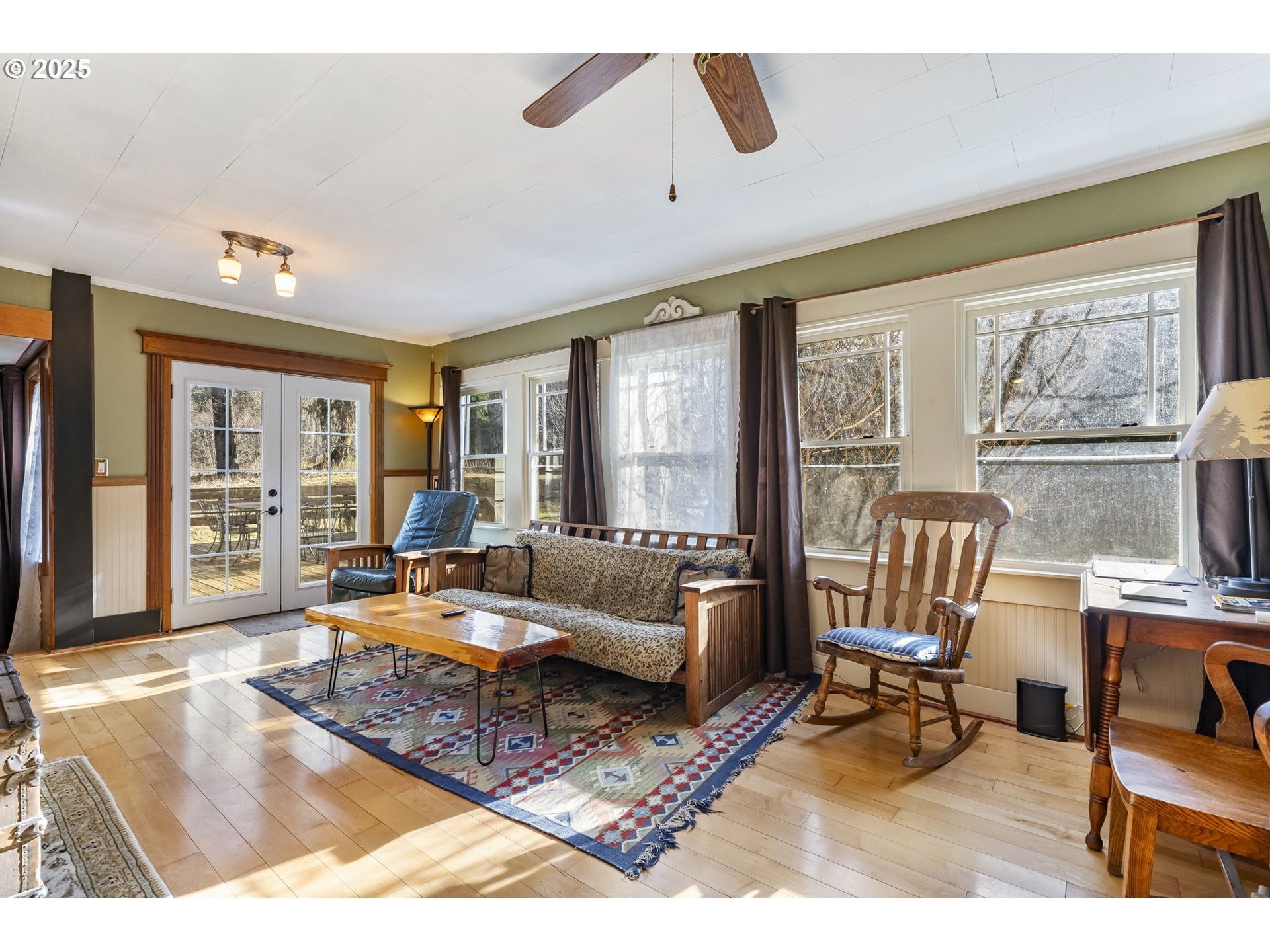 162 Riverside Drive Idanha, OR 97350 - Photo 16 of 40 a living room with furniture and a large window