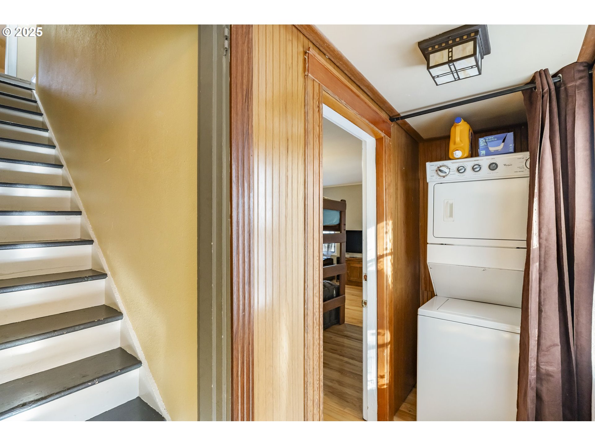 162 Riverside Drive Idanha, OR 97350 - Photo 20 of 40 a utility room with dryer and washer