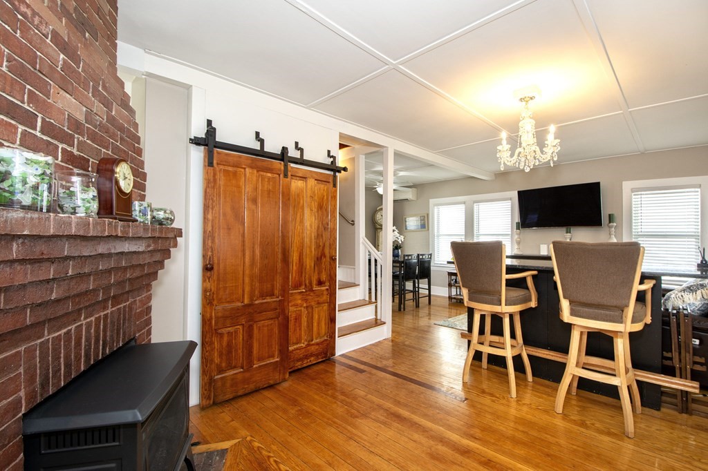 24 J Street Hull, MA 02045 - Photo 9 of 21