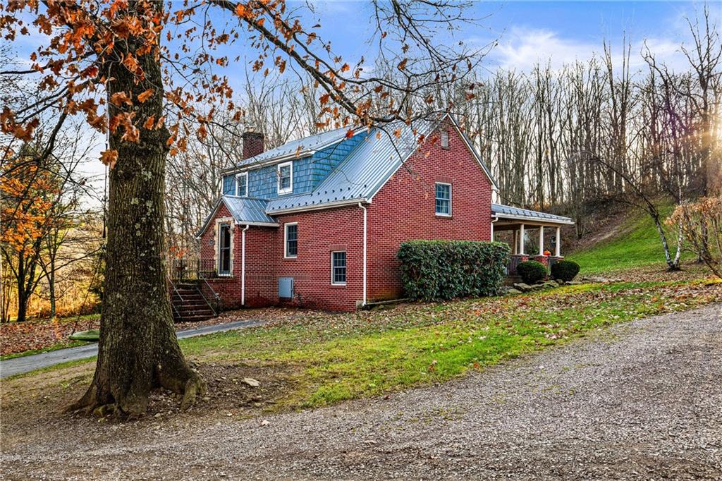163 Link Road Somerset, PA 15501 - Photo 4 of 46 Gallery Image 4