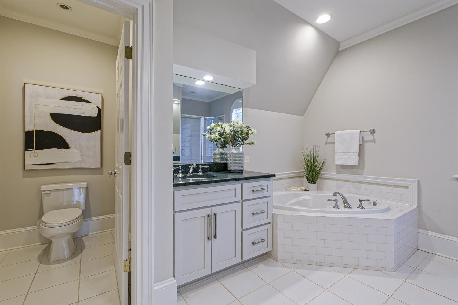 2642 Churchill Road Raleigh, NC 27608 - Photo 66 of 98 Bathroom #3