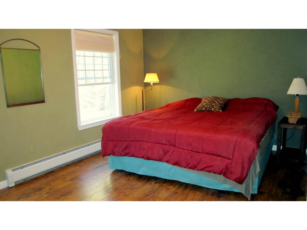 322 Windsor Road Hillsborough, NH 03244 - Photo 14 of 26 Gallery Image 14