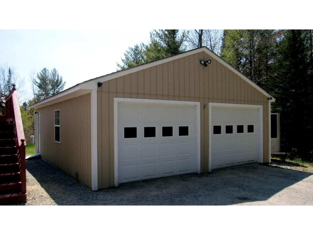 322 Windsor Road Hillsborough, NH 03244 - Photo 3 of 26 Gallery Image 3