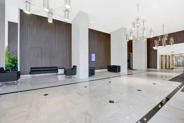 $2,300 | 1550 North Lake Shore Drive, Unit 3C, Chicago, IL 60610