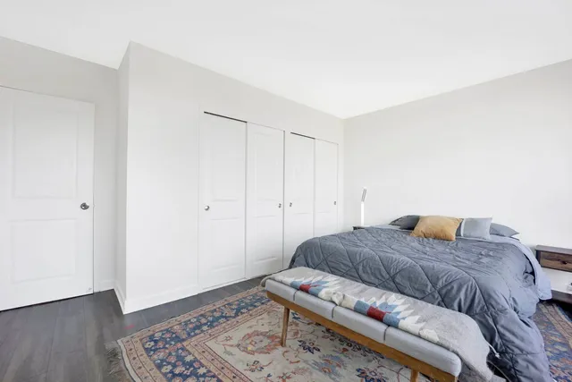 $2,300 | 1550 North Lake Shore Drive, Unit 3C, Chicago, IL 60610