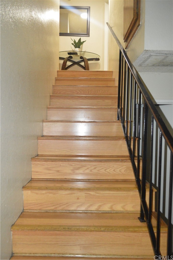 5577 Pioneer Boulevard, Unit 9 Whittier, CA 90601 - Photo 16 of 45 a view of entryway