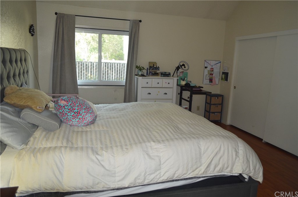 5577 Pioneer Boulevard, Unit 9 Whittier, CA 90601 - Photo 19 of 45 a bedroom with a bed and window