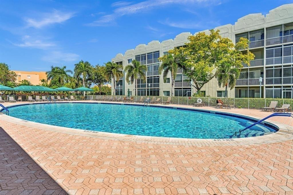 7775 Southampton Terrace, Unit 405 Tamarac, FL 33321 - Photo 55 of 82 Photo 57