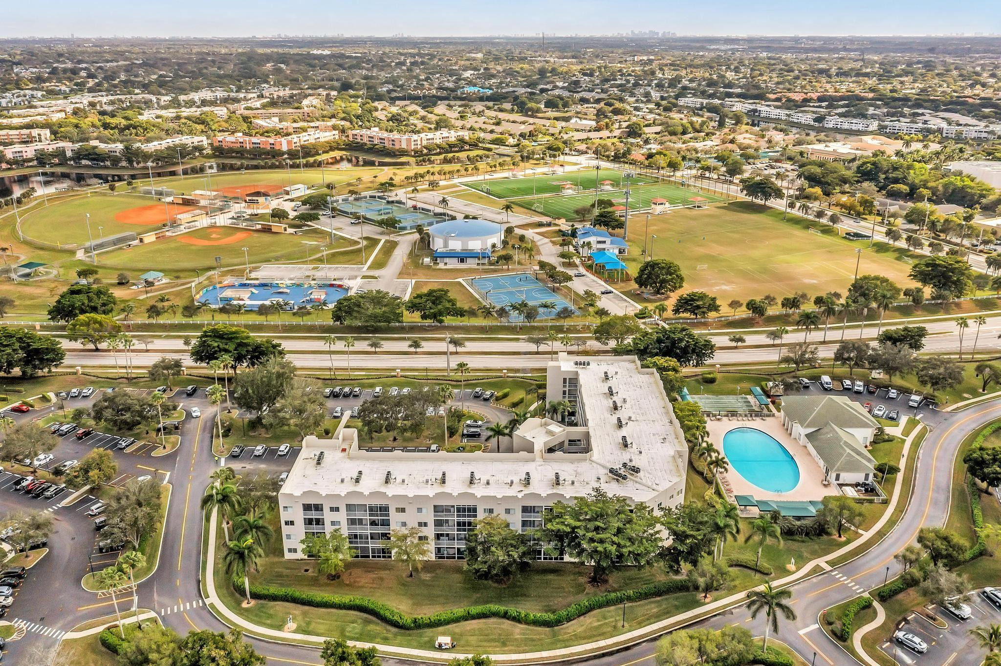 7775 Southampton Terrace, Unit 405 Tamarac, FL 33321 - Photo 60 of 82 Photo 62