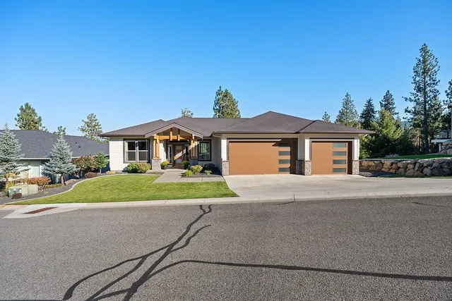 $925,000 | 13022 San Juan Lane, Spokane, WA 99206