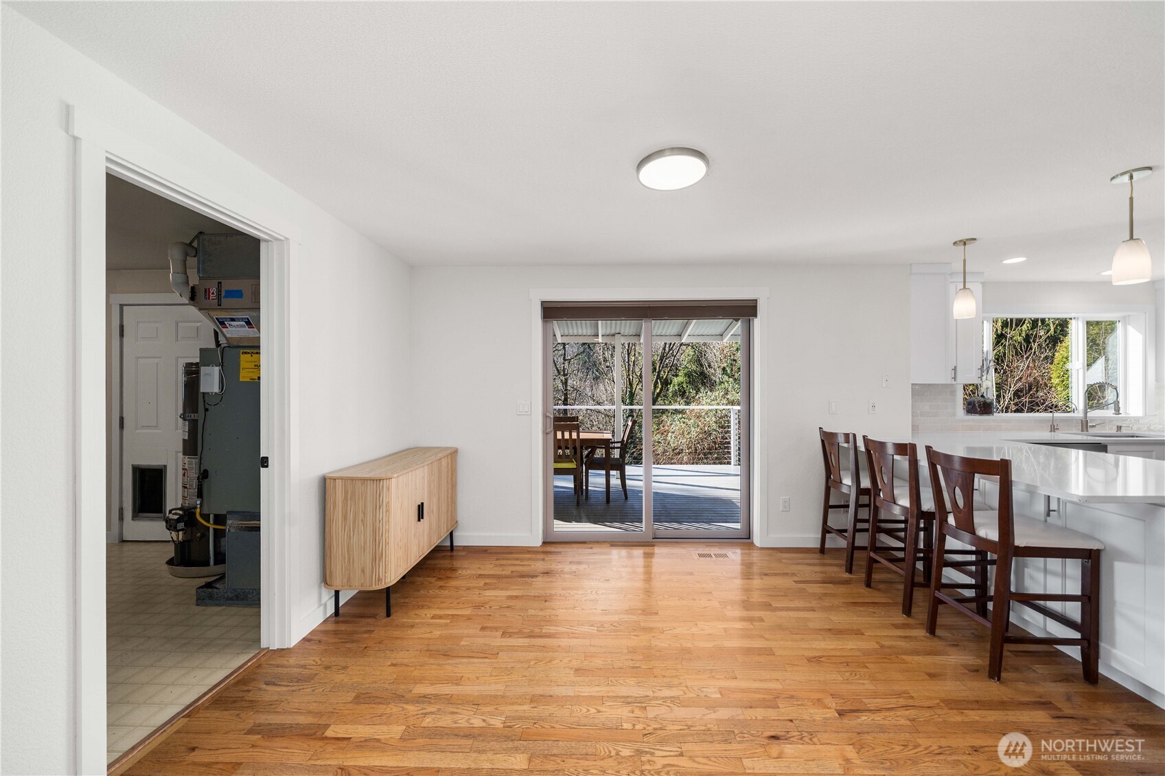14609 142nd Avenue Southeast Renton, WA 98059 - Photo 12 of 40