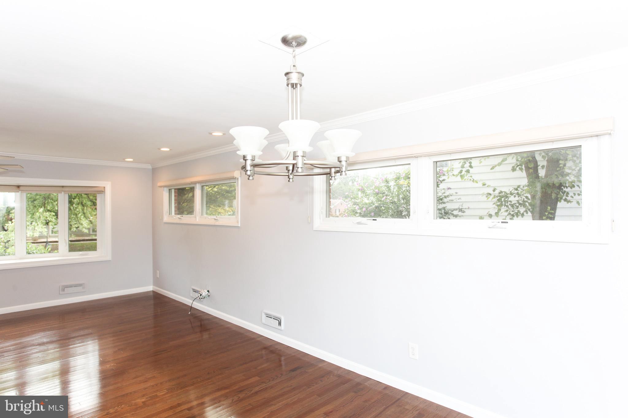 6003 Johnnycake Road Catonsville, MD 21228 - Photo 12 of 47 Dining Room