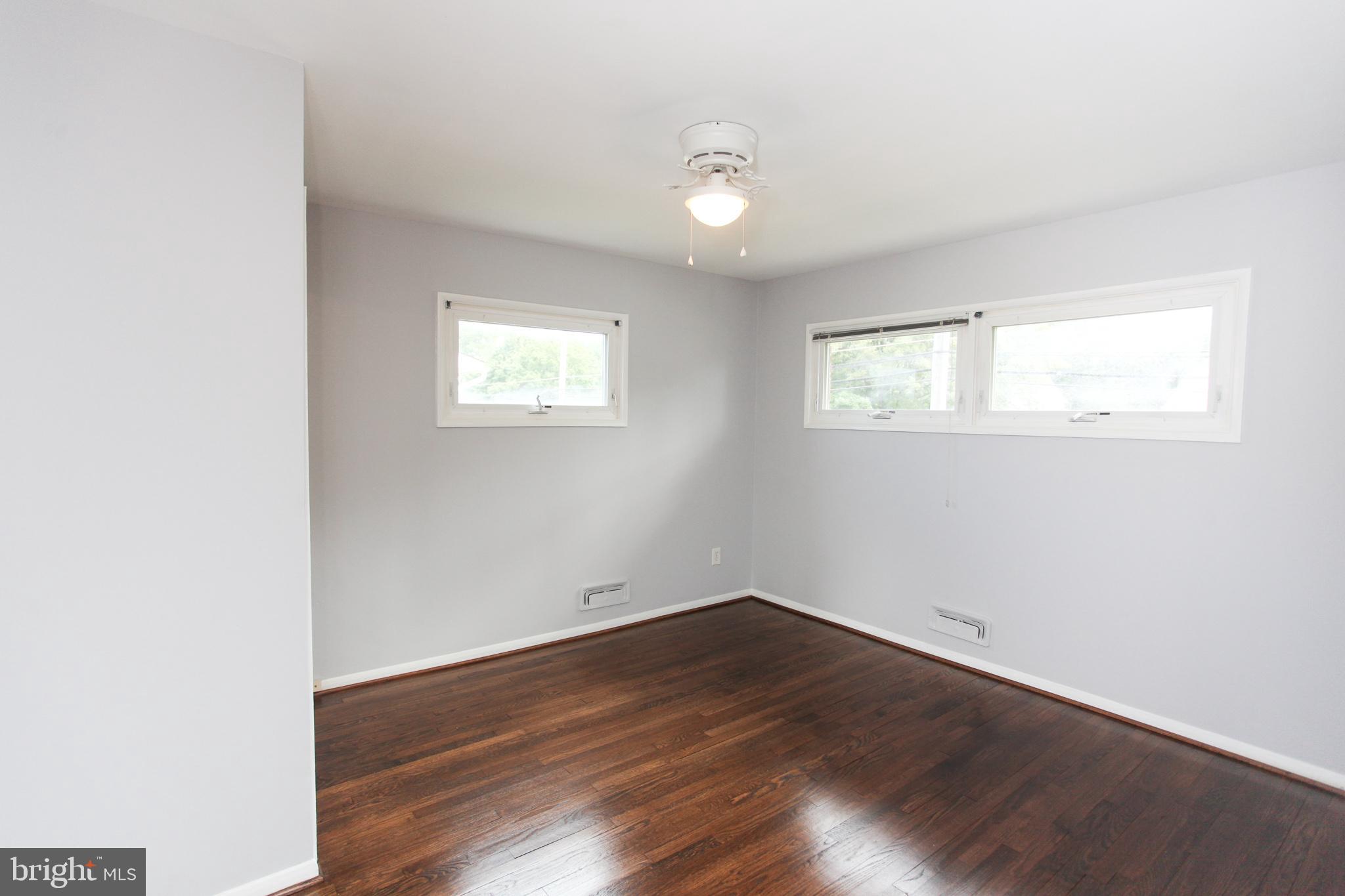 6003 Johnnycake Road Catonsville, MD 21228 - Photo 20 of 47 Bedroom