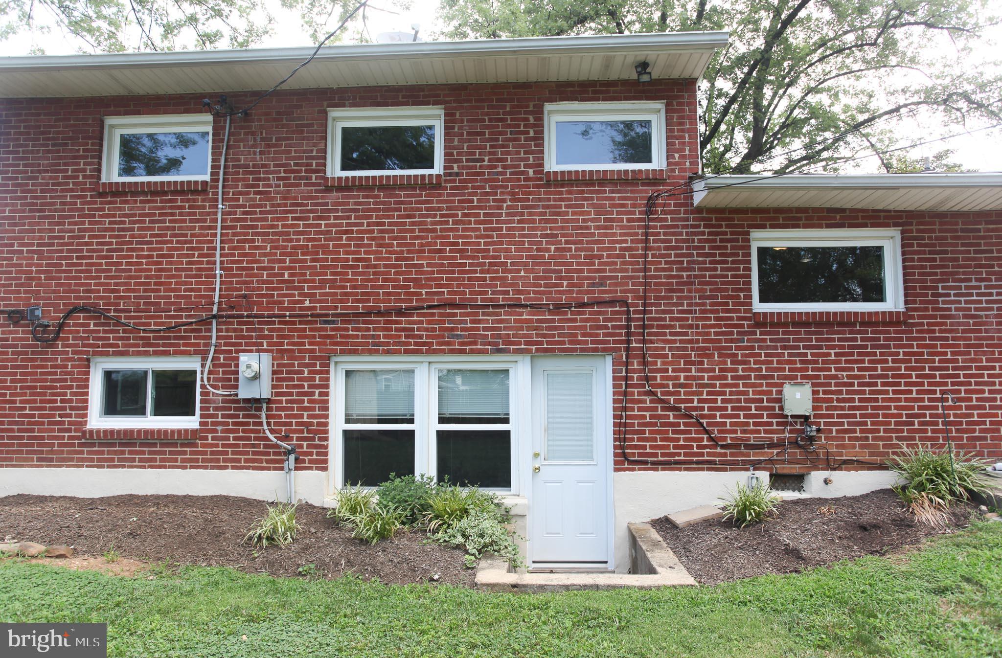 6003 Johnnycake Road Catonsville, MD 21228 - Photo 38 of 47 Exterior Rear