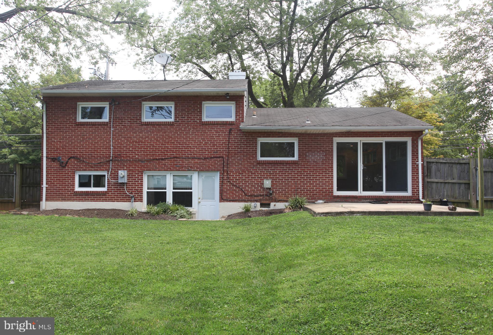 6003 Johnnycake Road Catonsville, MD 21228 - Photo 40 of 47 Exterior Rear